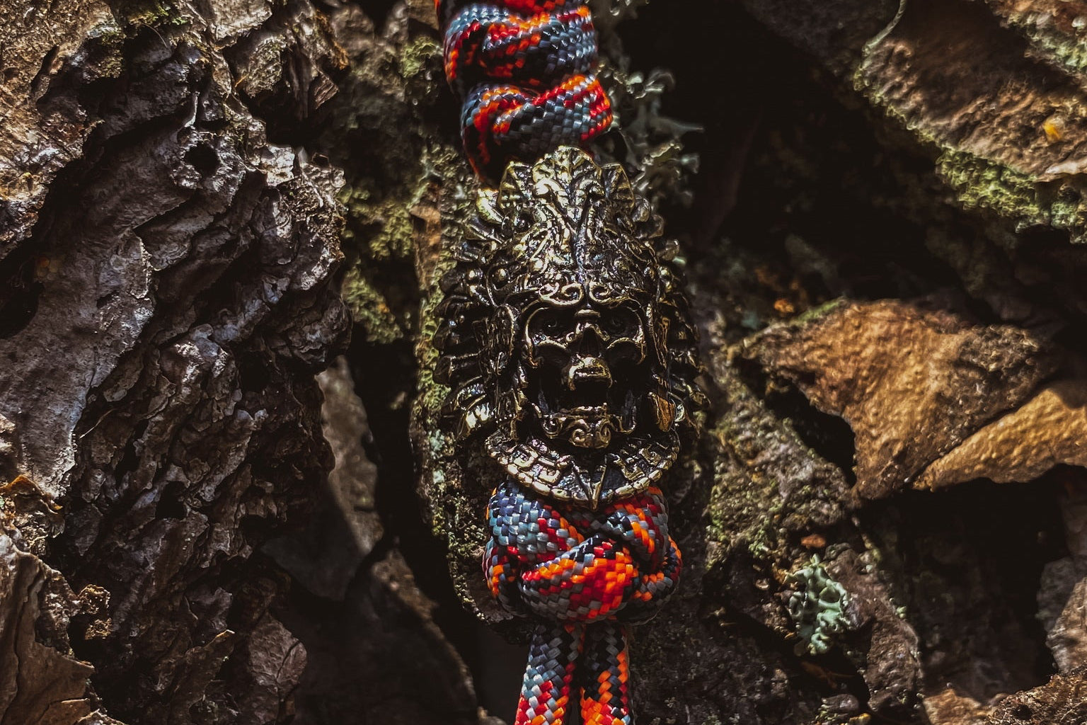 8mm wide hole detail on the Aztec Priest brass bead for 550 paracord lanyards.-1