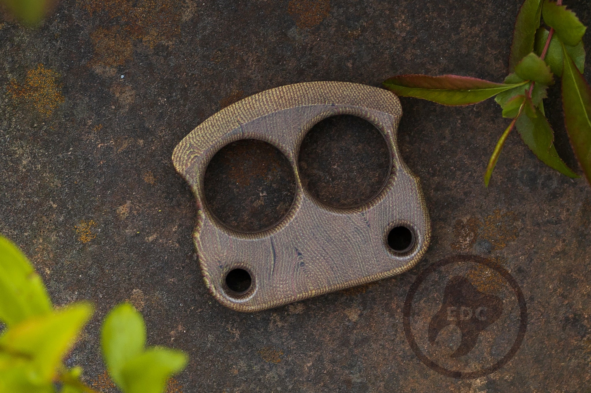 Pocket Art 2 Finger Keychain | D01 Eco Wood Micarta