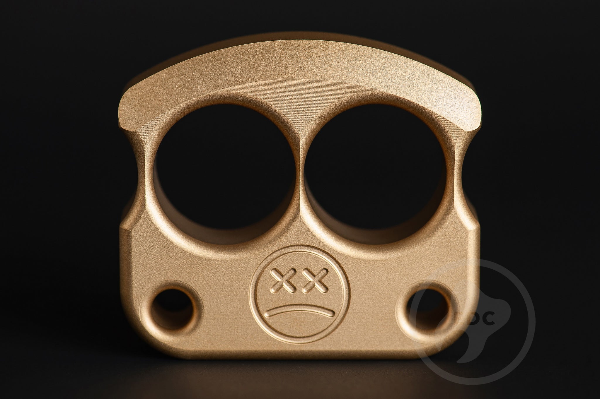 Pocket Art D01 Sandblasted Brass | Two Finger Tool