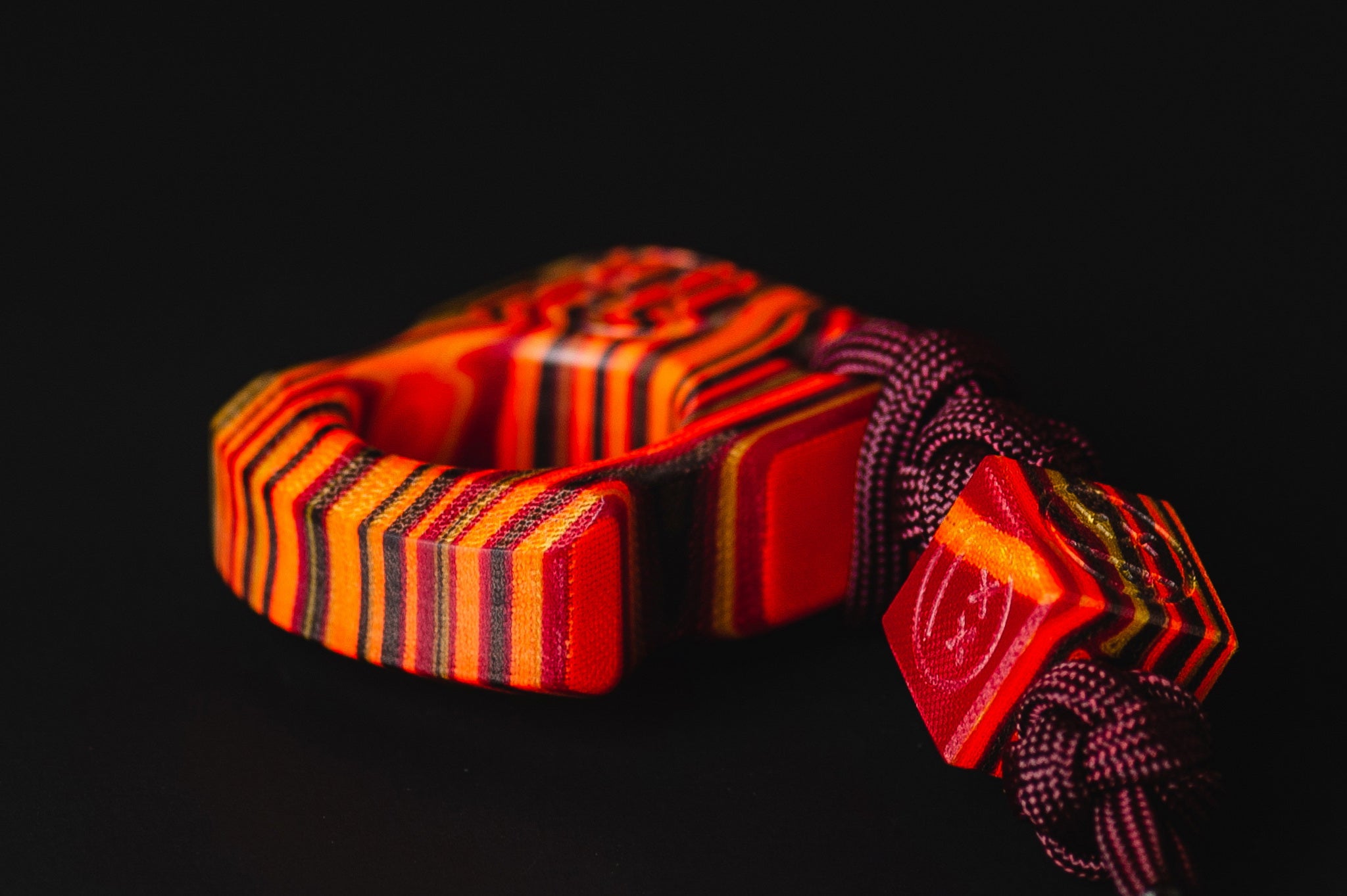 Pocket Art SFK 01 Ginger Micarta | EDC Single Finger Keychain