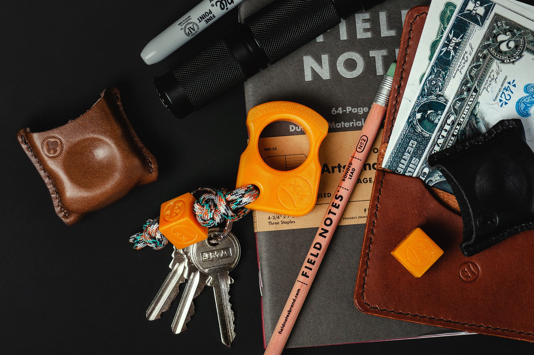 Pocket Art SFK 01 Yellow Micarta | EDC Single Finger Keychain