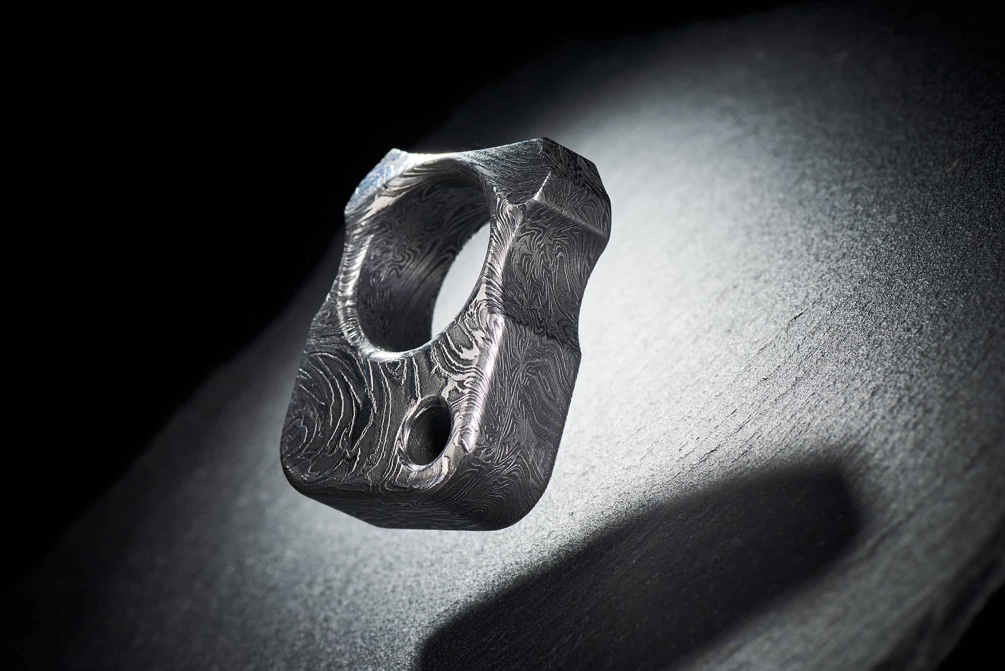 Compact 49mm heavyweight 140g Damascus steel EDC artifact with unique pattern-4