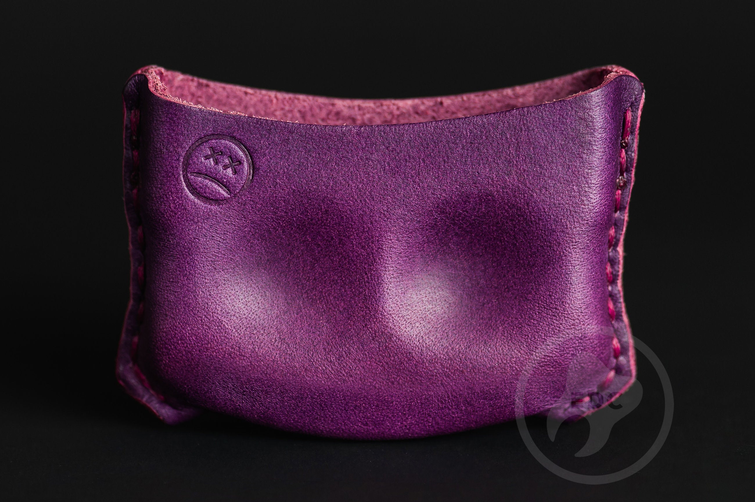 Close-up of premium purple leather stitching on dual-slot EDC slip D01, Pocket fit of Series D01 royal purple leather organizer-2