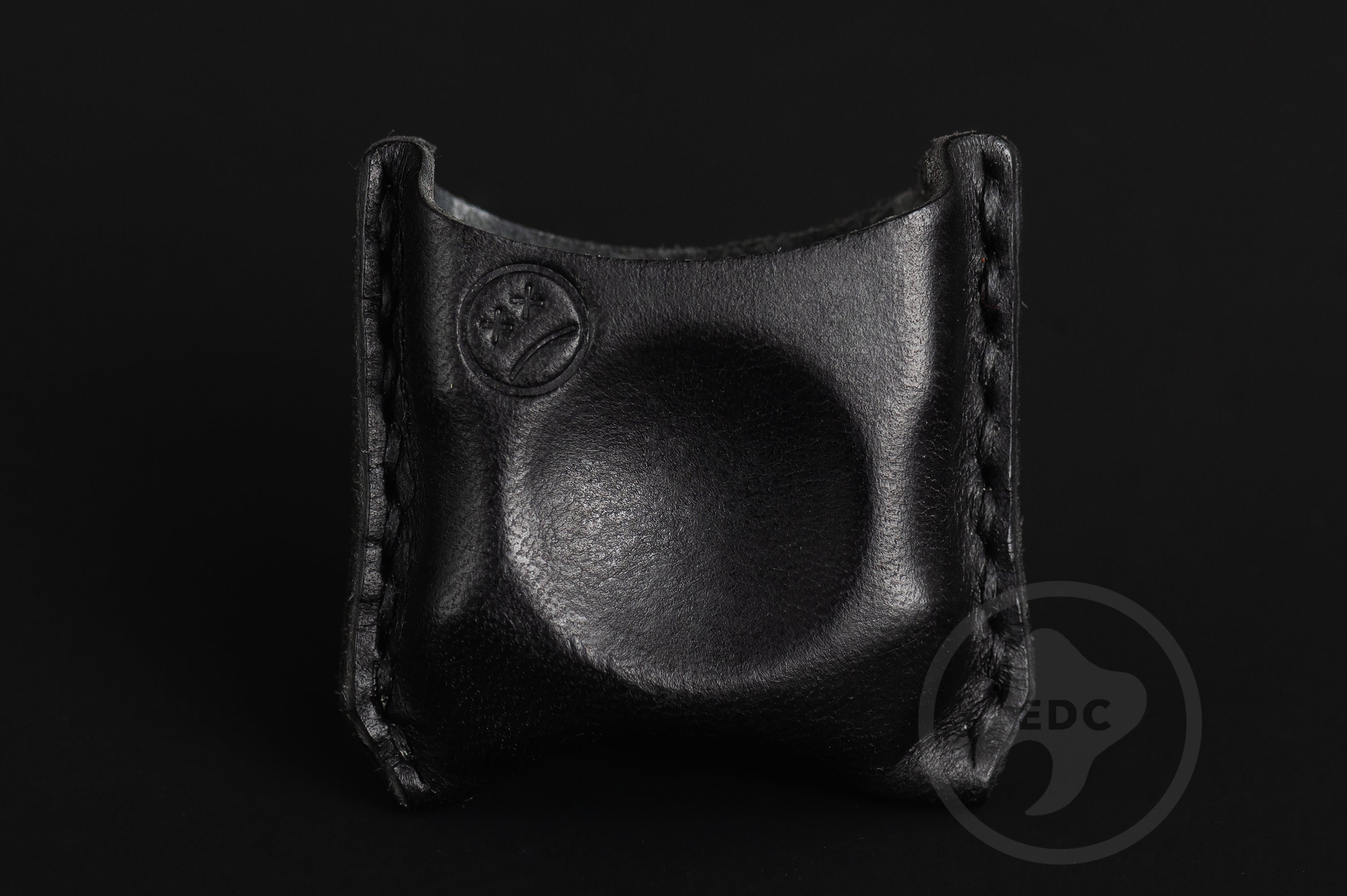Close-up of premium black leather stitching on EDC slip S02, Tactical black leather pocket organizer Series S02 back view-2