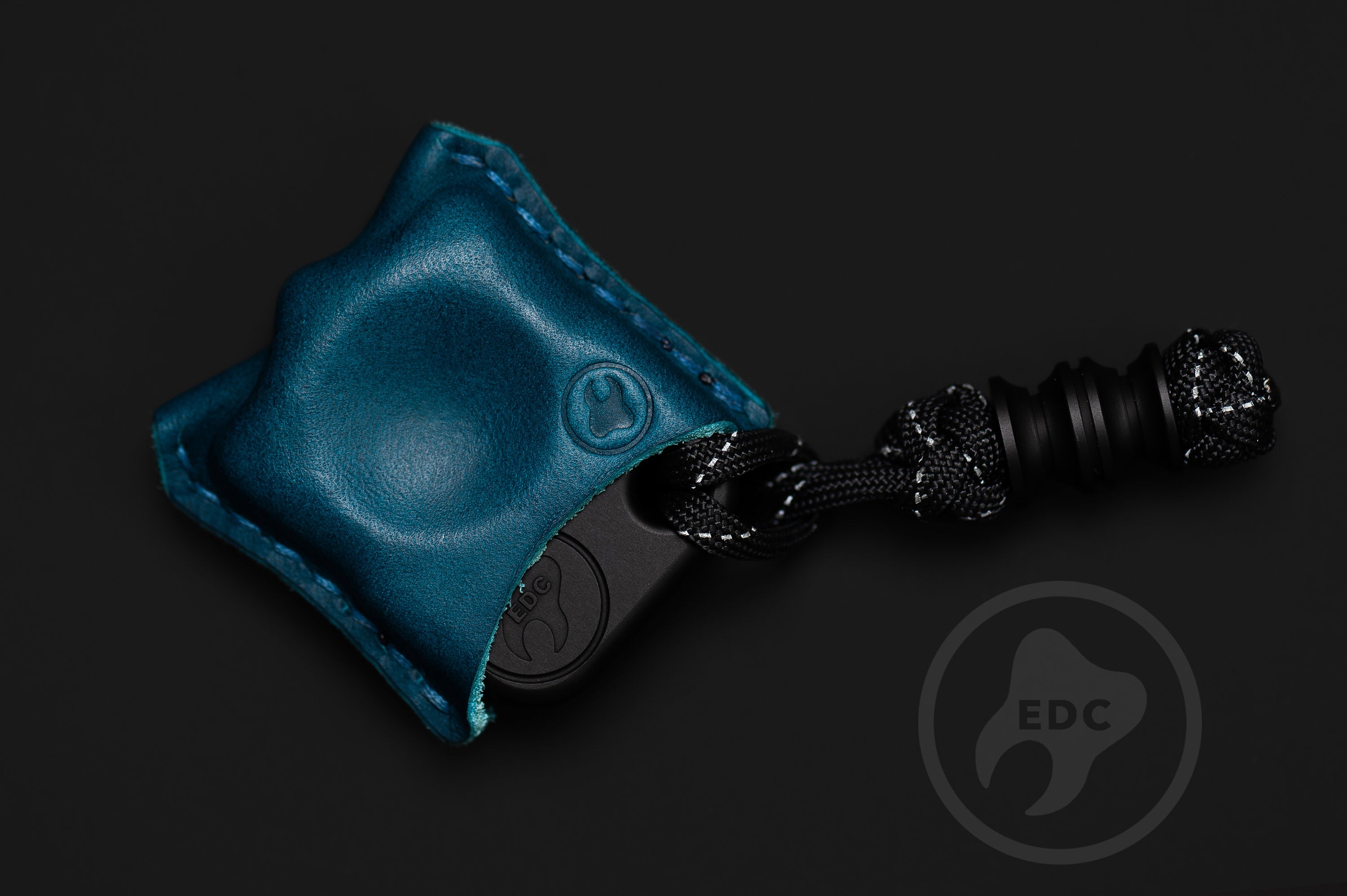 Close-up of premium blue leather stitching on EDC slip S03, Pocket fit of Series S03 royal blue leather organizer