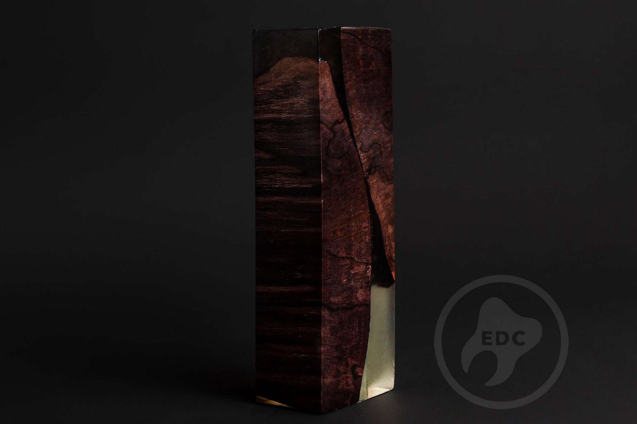Premium EDC Pocket Sculpture | Series S03 - Spalted Alder & Blue Resin | "Fighting Bear" Set