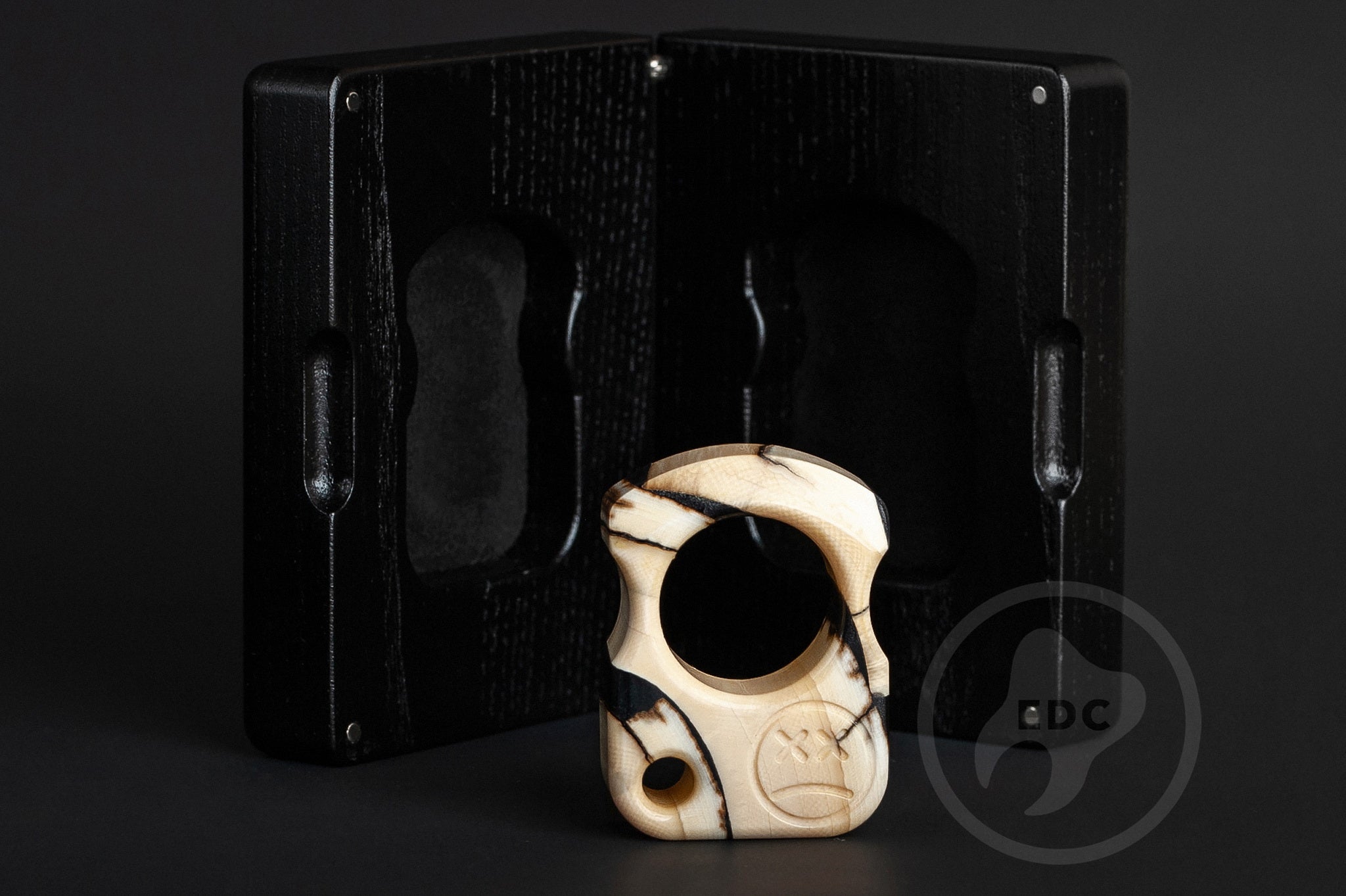 Premium wooden gift box with Alcantara lining for the Mammoth EDC set.-1