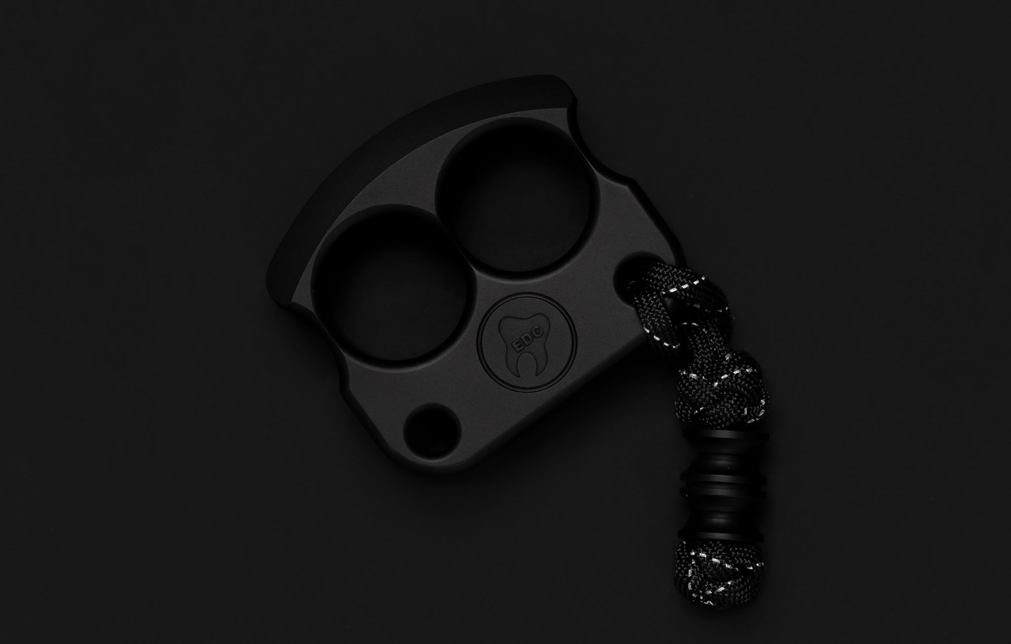 Pocket Art D01 Black Hard Anodized Aluminum | 2 Finger Tool