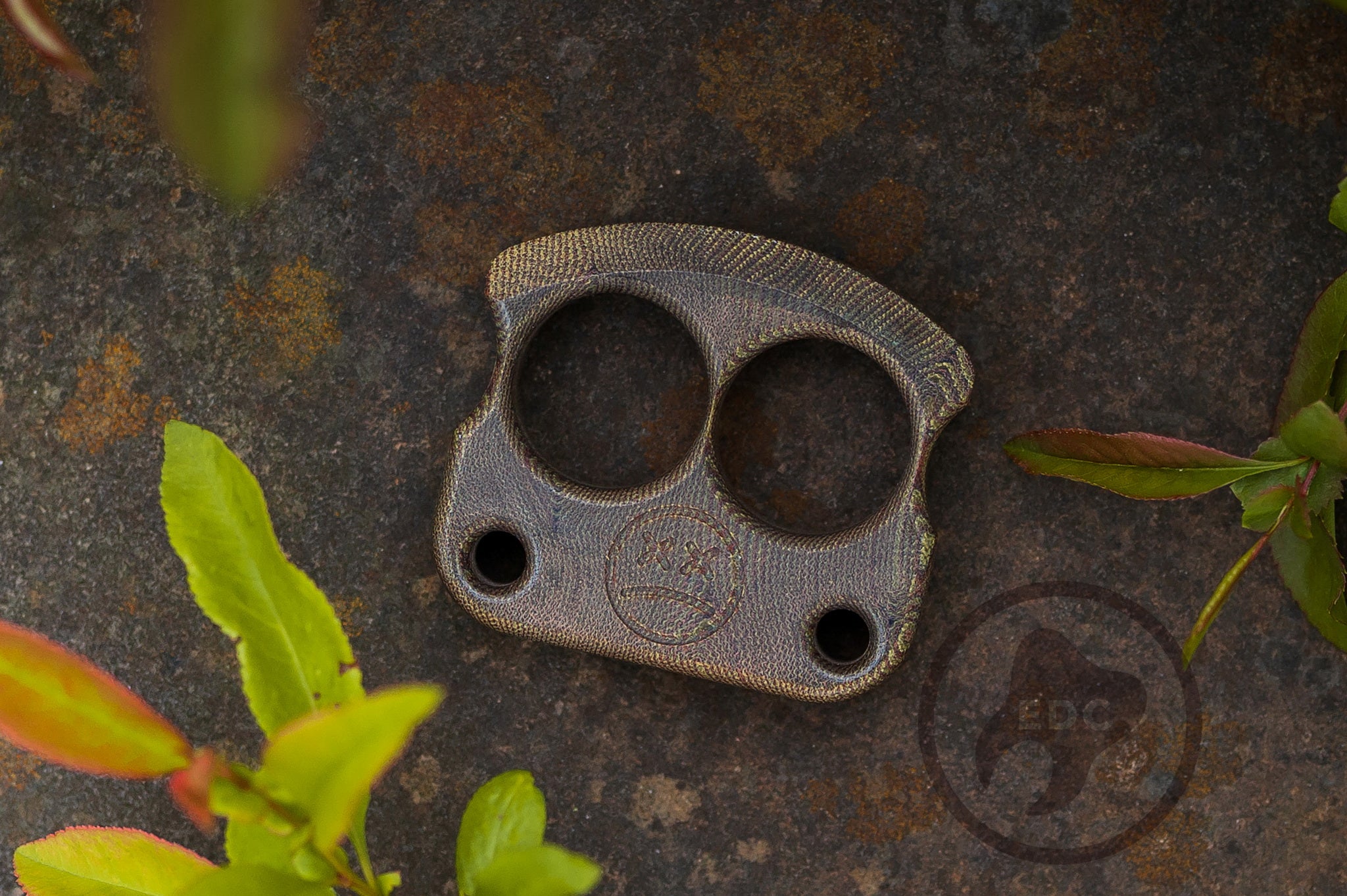 Pocket Art 2 Finger Keychain | D01 Eco Wood Micarta