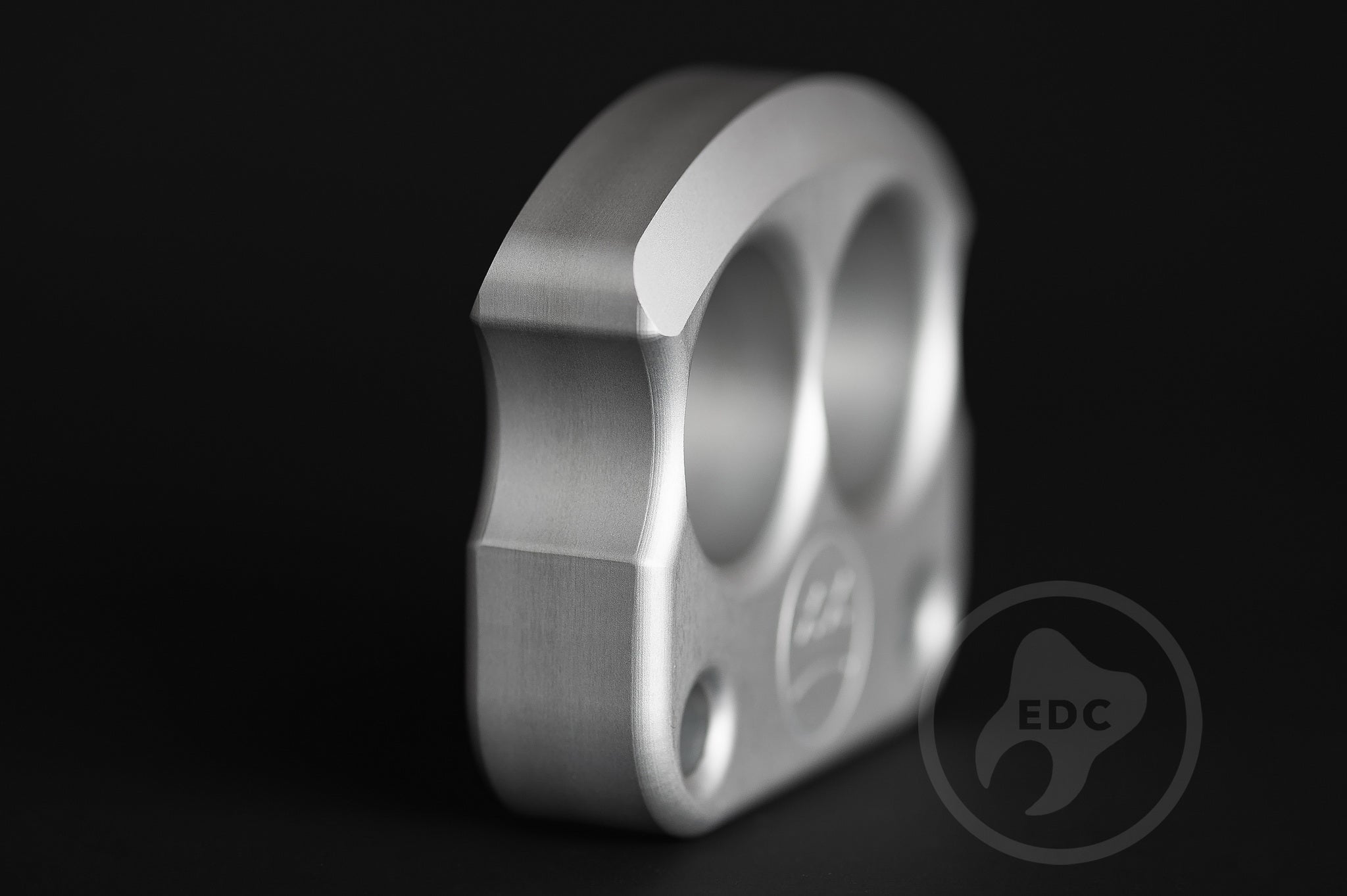 Pocket Art D01 Grey Anodized Aluminum | Double Finger Tool