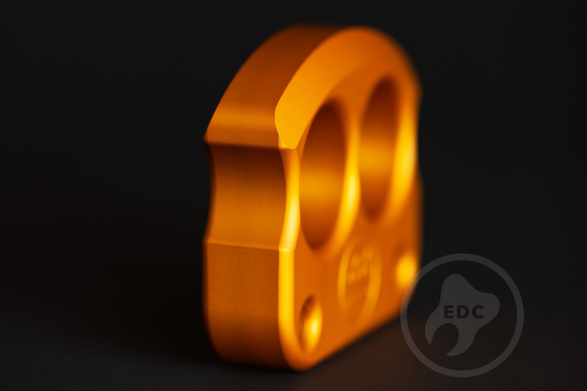 Pocket Art D01 Orange Anodized Aluminum | 2 Finger Tool