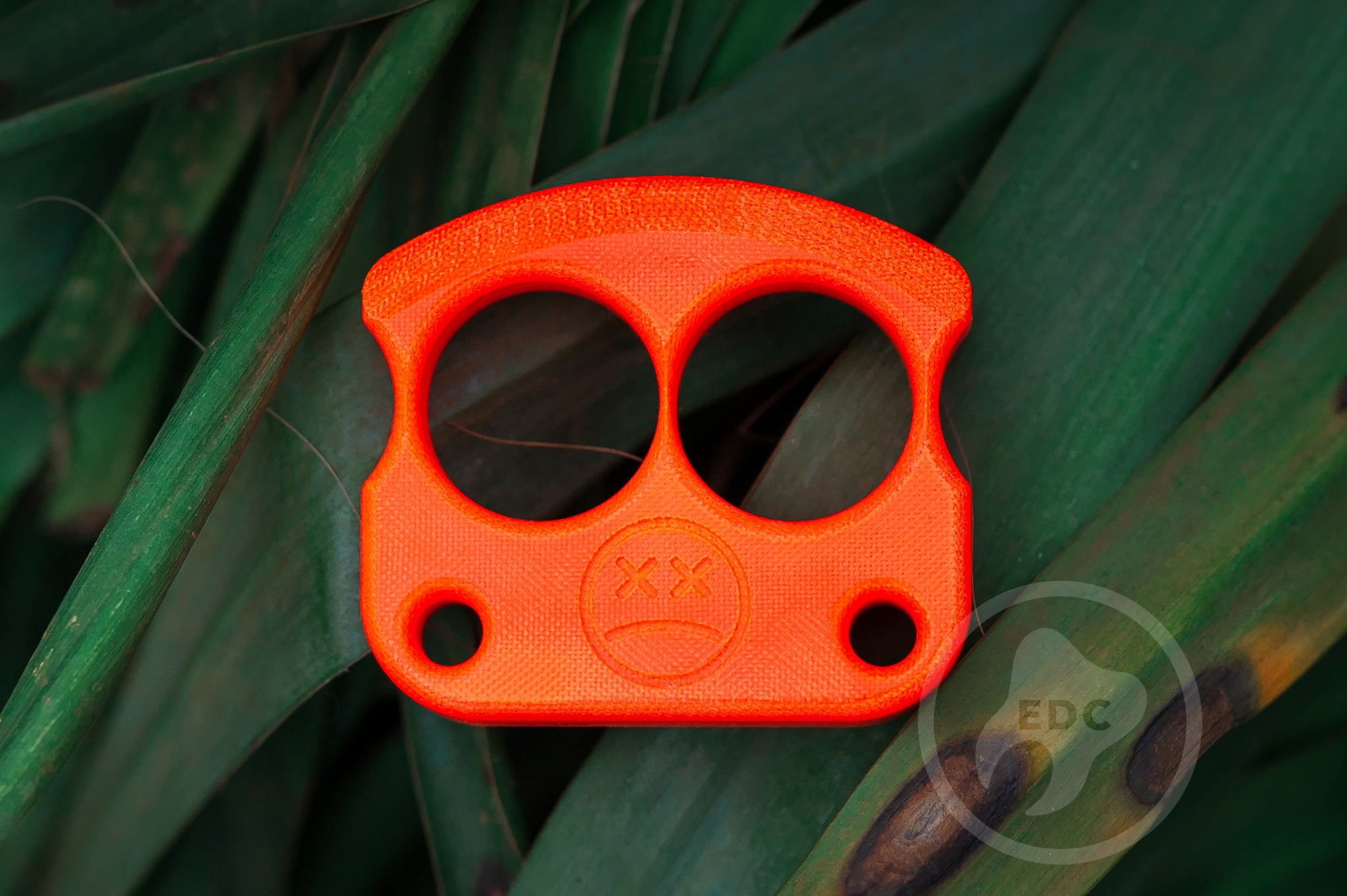 Pocket Art 2 Finger Keychain | D01 Orange Micarta