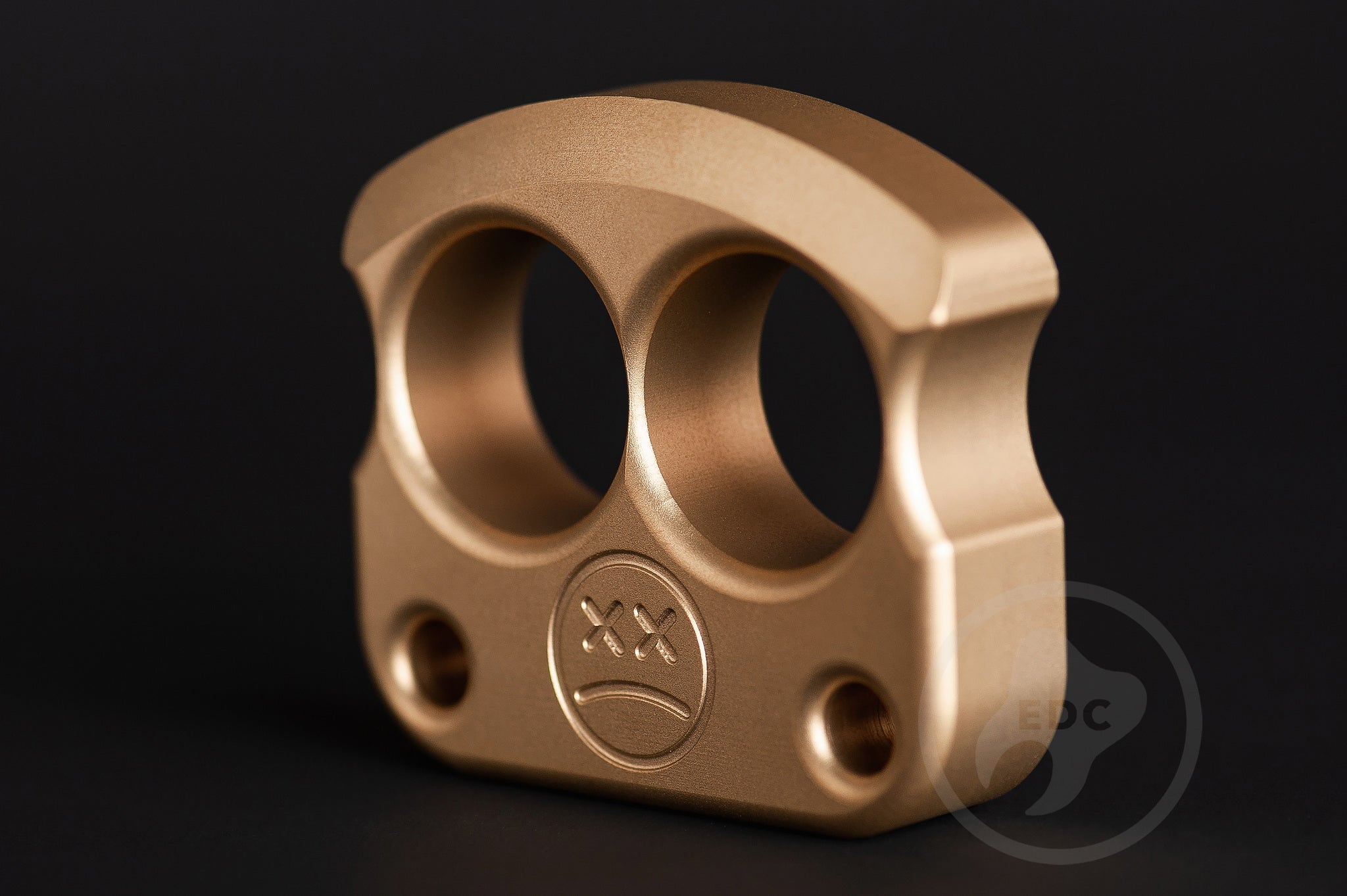 Pocket Art D01 Sandblasted Brass | Two Finger Tool