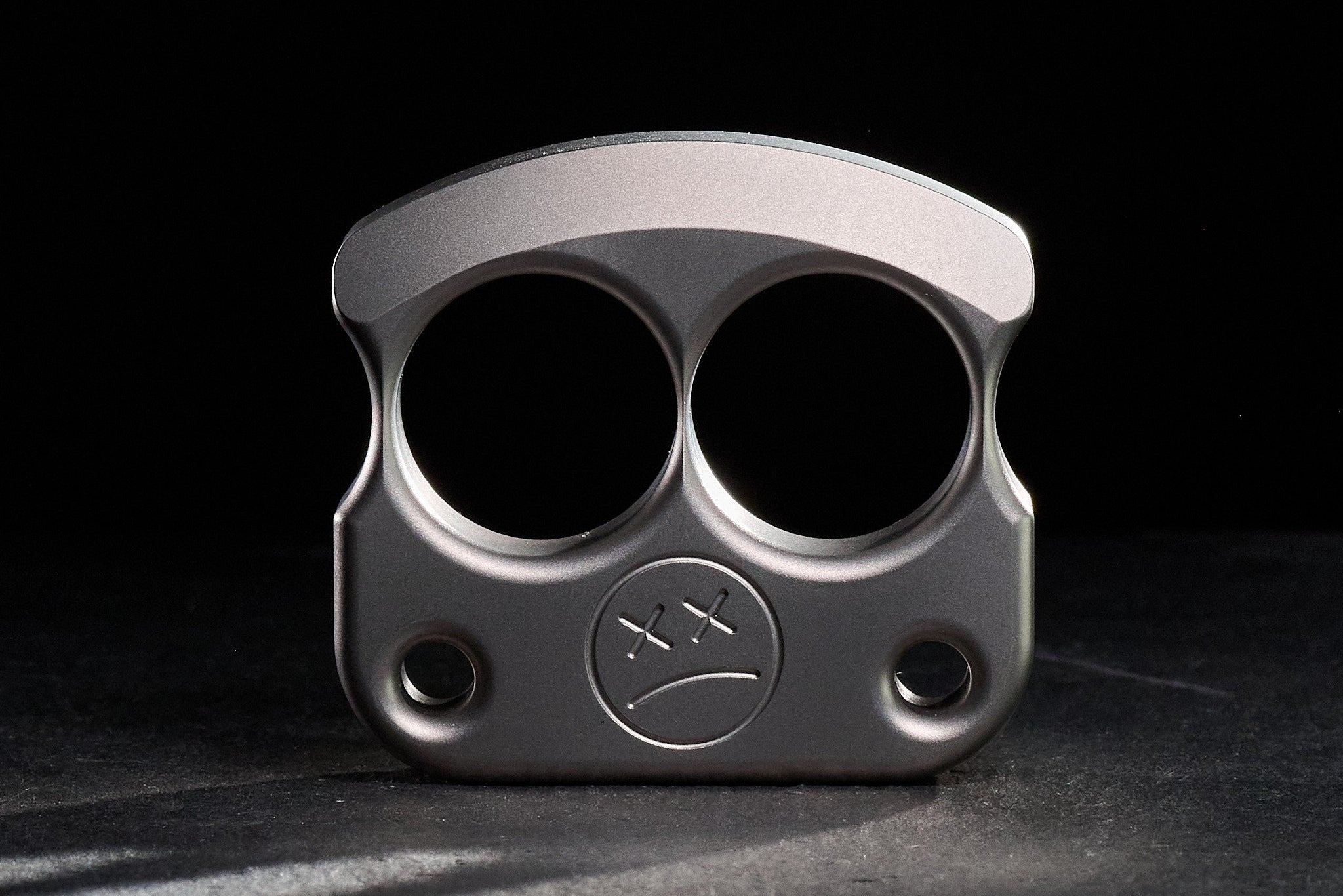 Pocket Art Two Finger Keychain | D01 Sandblasted Titanium