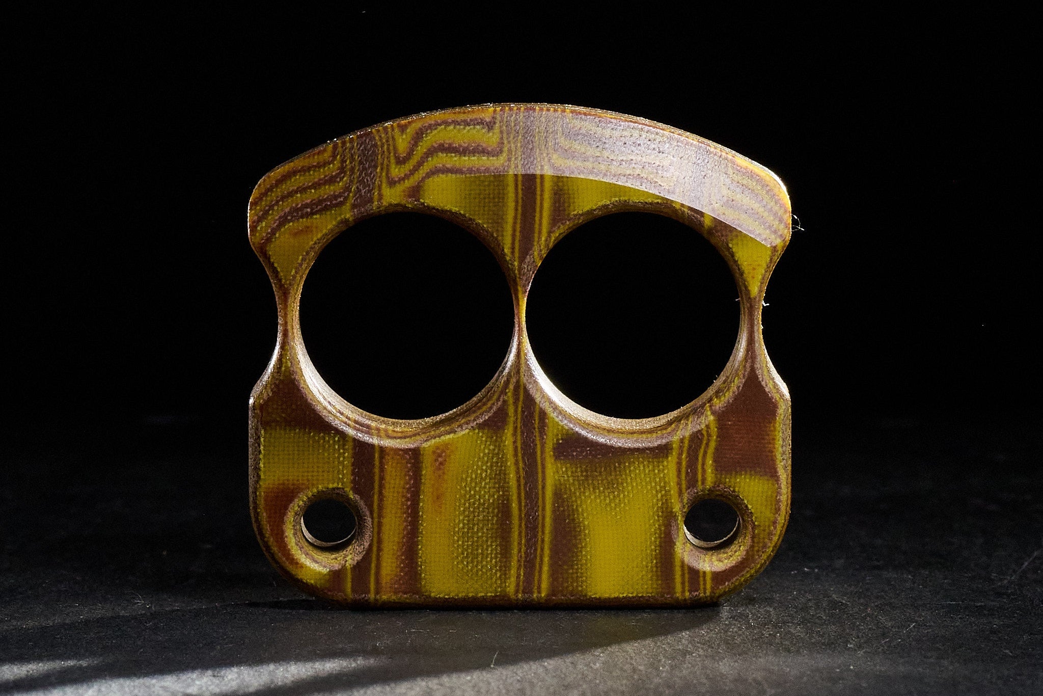 Pocket Art 2 Finger Keychain | D01 Yellow Brown Micarta