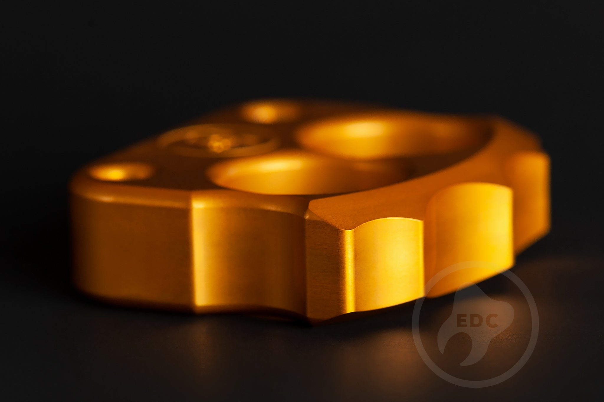 Pocket Art D03 Orange Anodized Aluminum | 2 Finger Tool