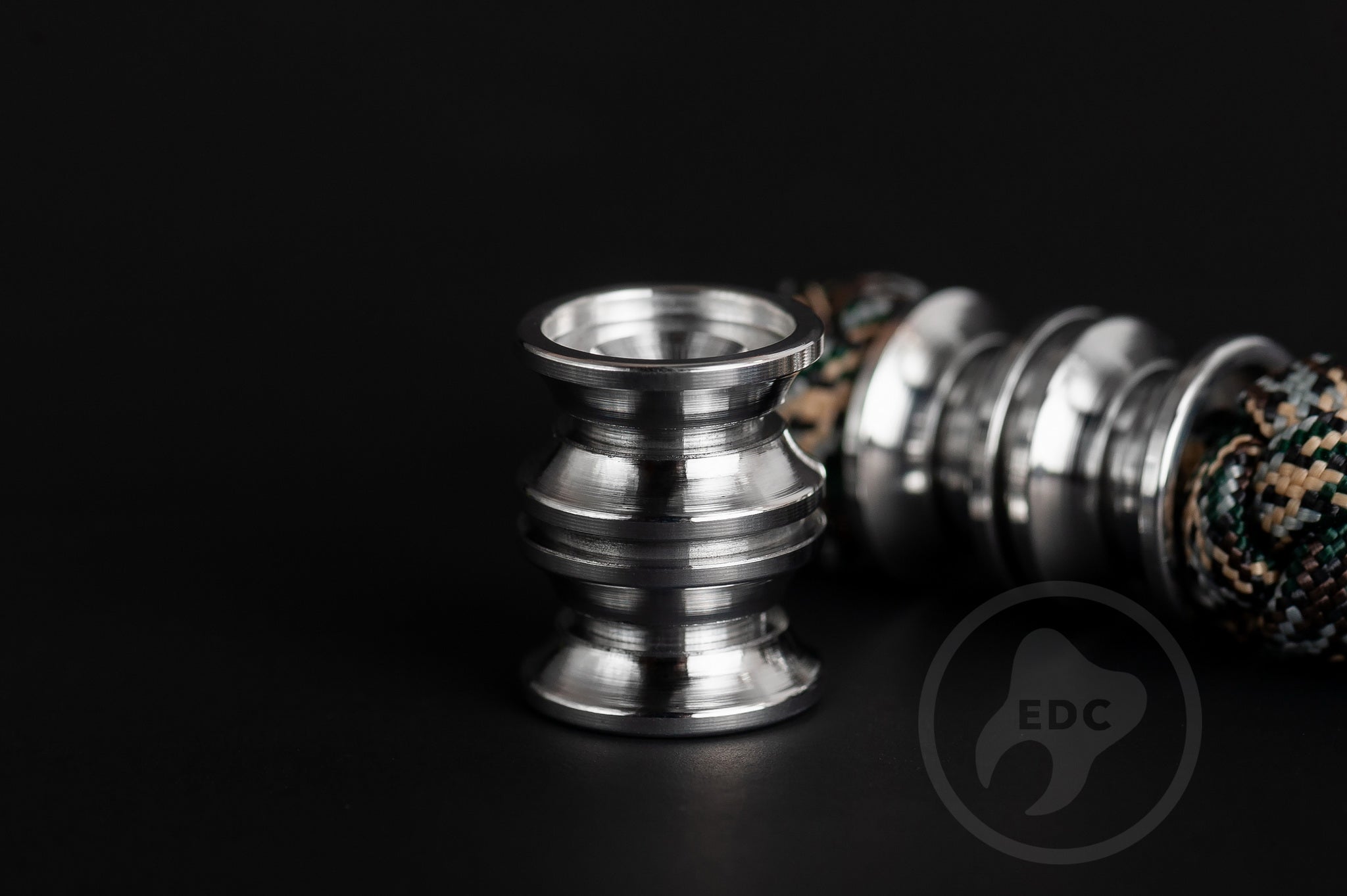 Pocket Art D03 Polished Aluminum | Double Finger Tool