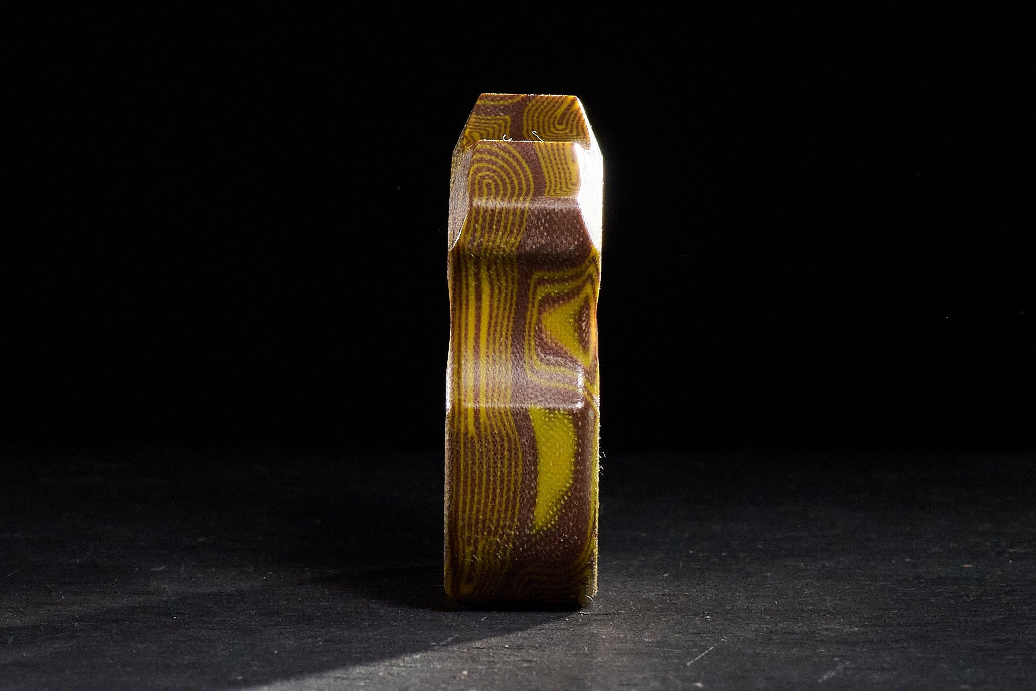 Pocket Art Two Finger Keychain | D03 Yellow Brown Micarta