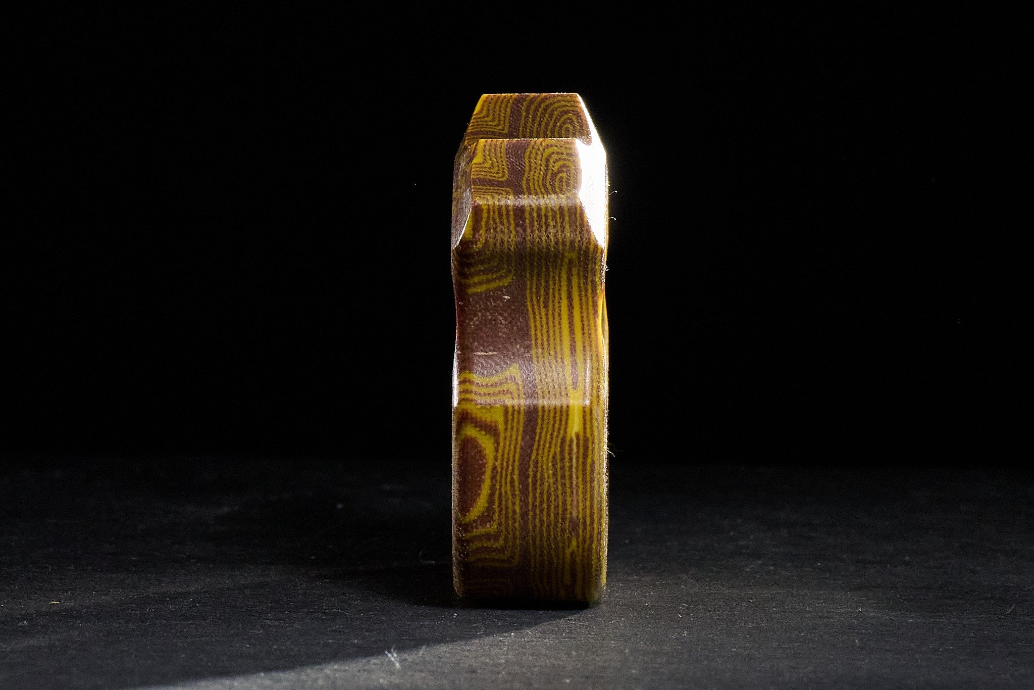 Pocket Art Two Finger Keychain | D03 Yellow Brown Micarta