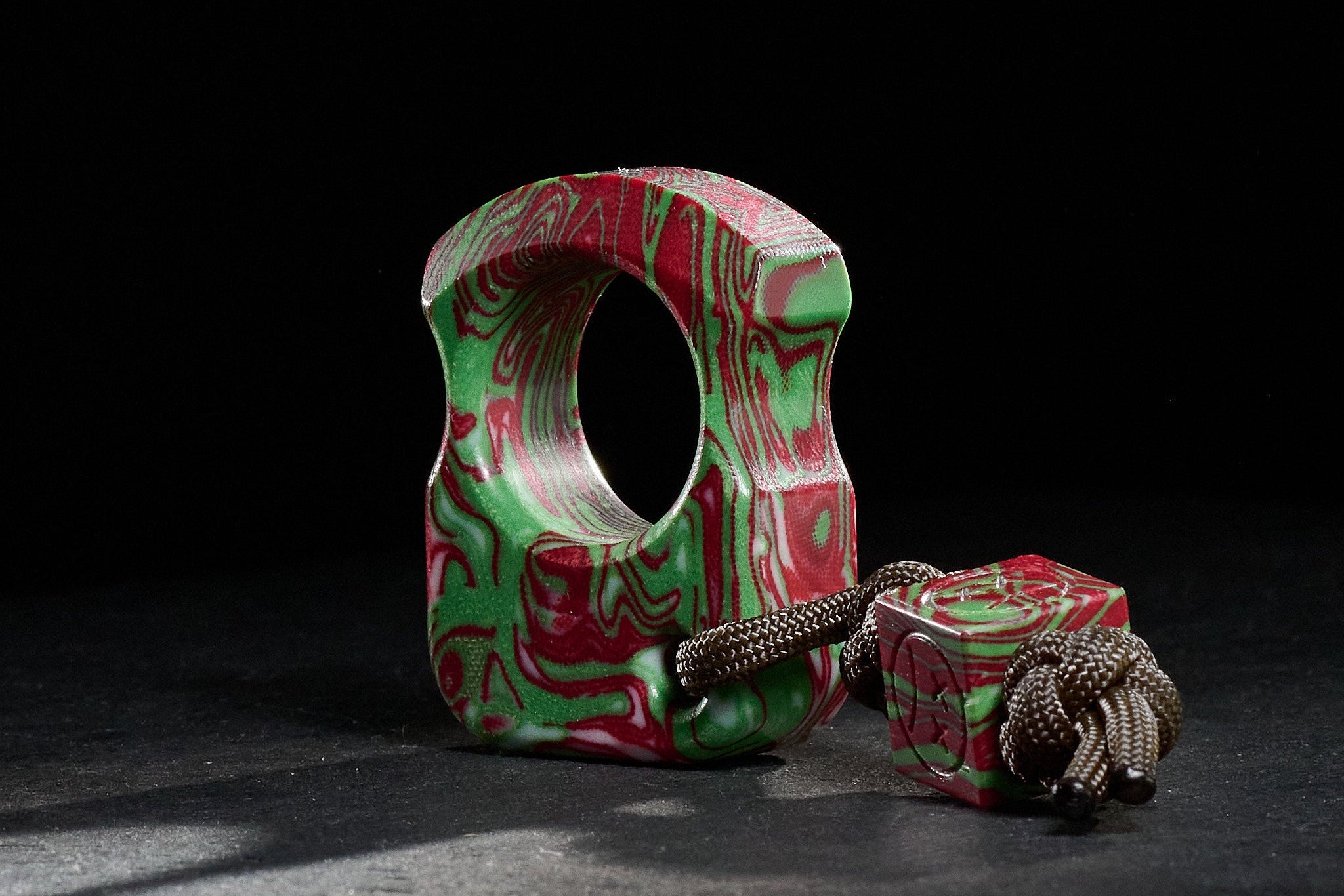 Pocket Art Custom Edition Artifact | S01 Red & Green Micarta & Bead