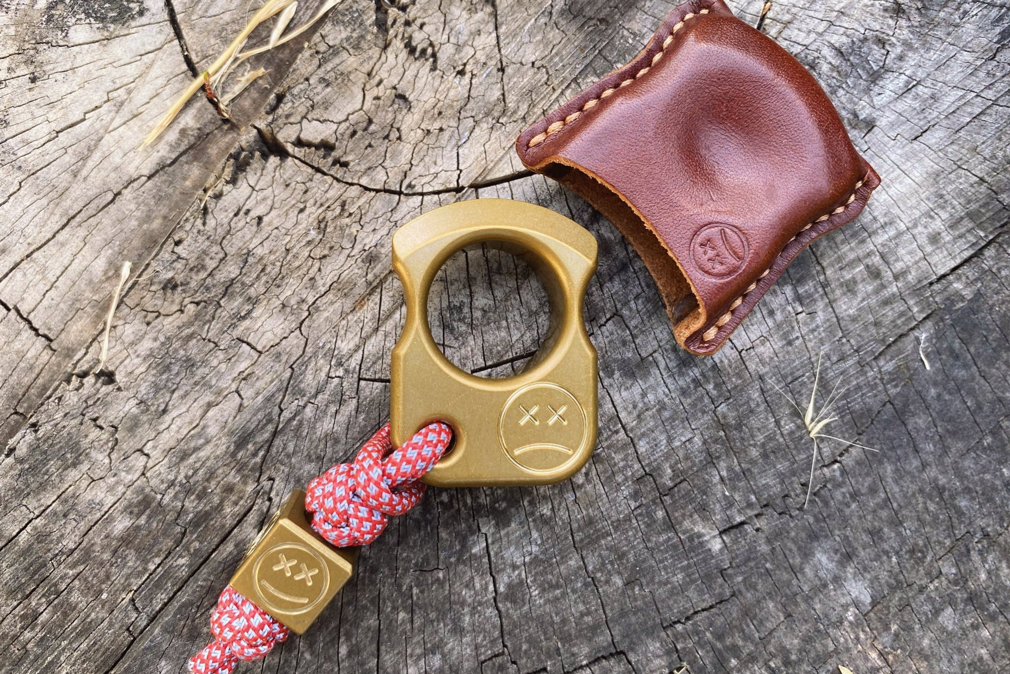 Pocket Art Professional EDC | S01 Stonewashed Brass & Lanyard Bead