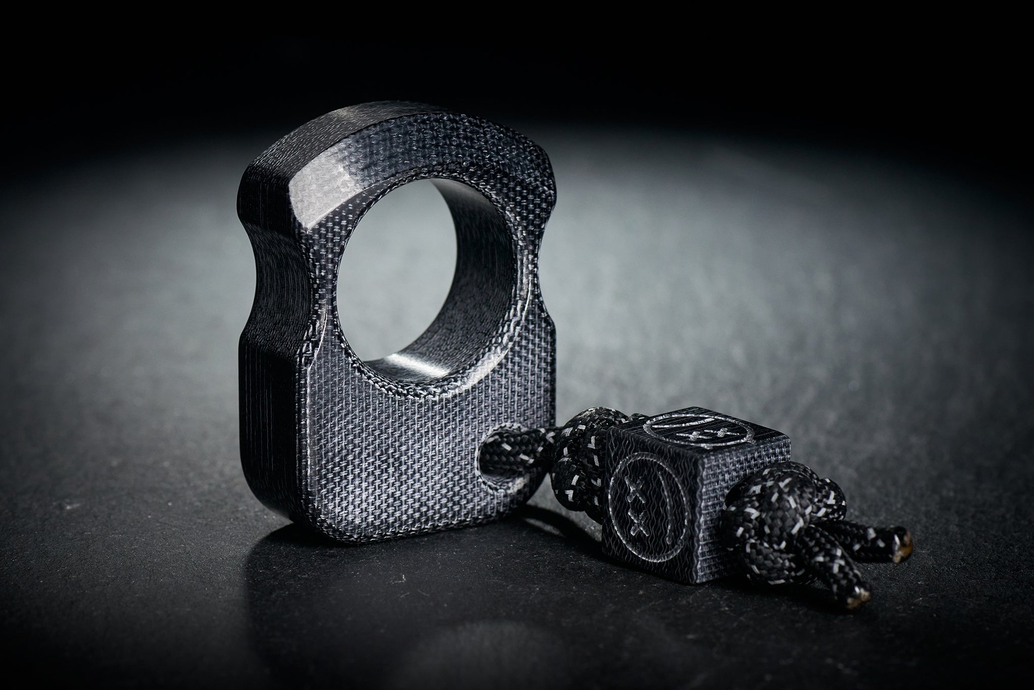 Pocket Art SFK 01 Black Canvas Micarta | Tactical Single Finger Tool