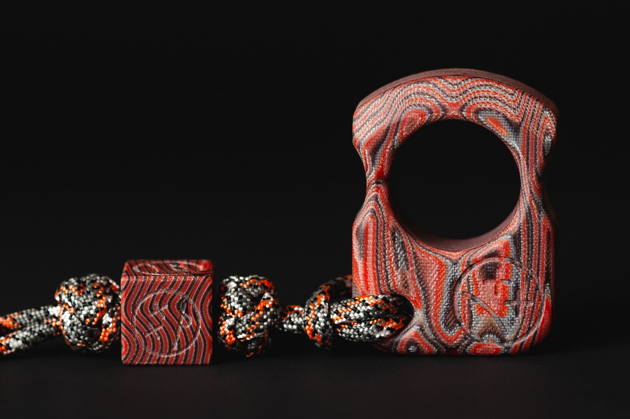 Pocket Art SFK 01 Eco Wood Red Micarta | EDC Single Finger Keychain