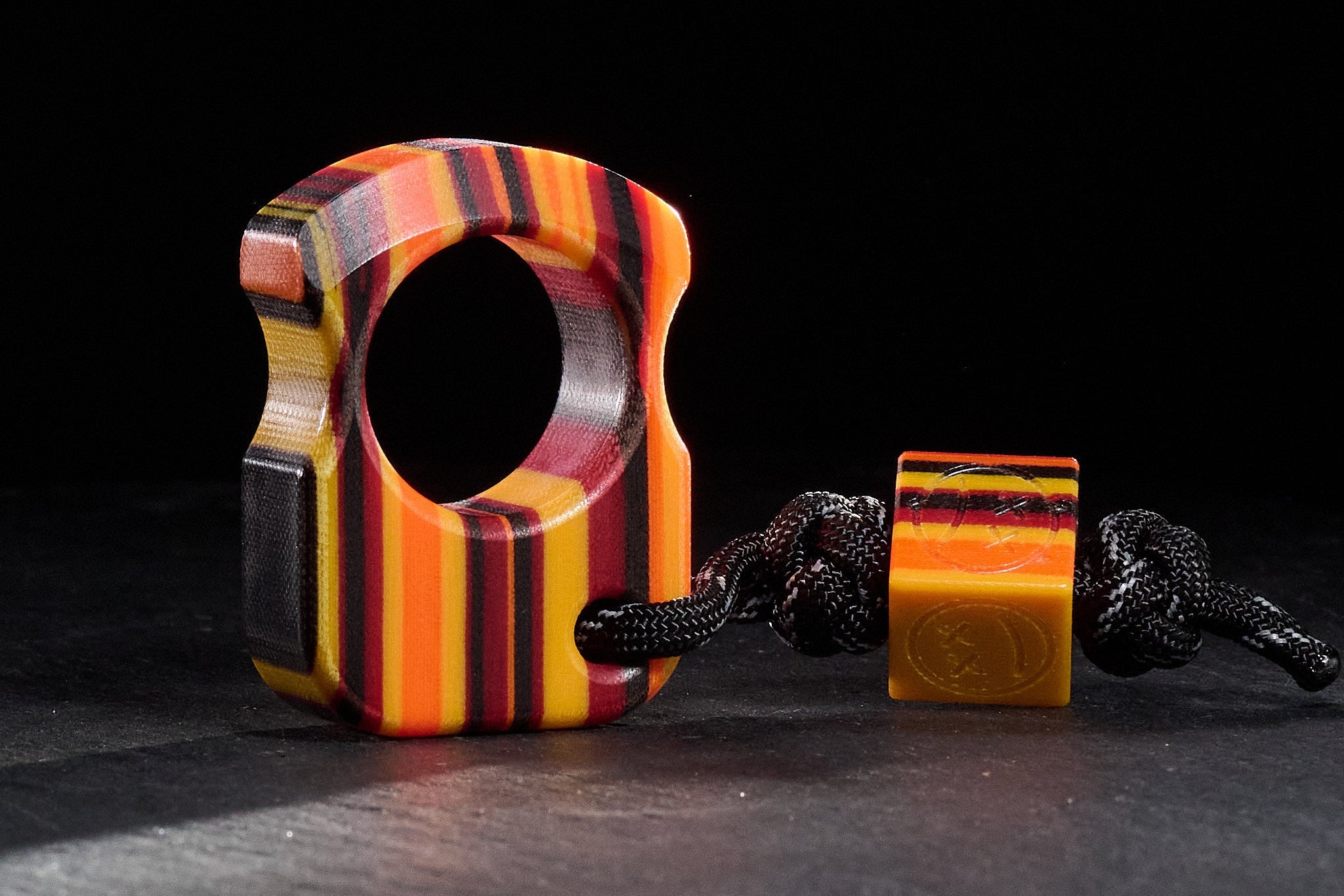 Pocket Art SFK 01 Ginger Micarta | EDC Single Finger Keychain