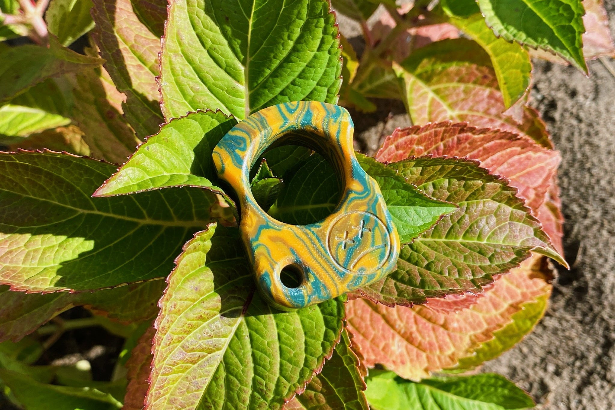 Pocket Art SFK 01 Green Yellow Micarta | EDC Single Finger Keychain