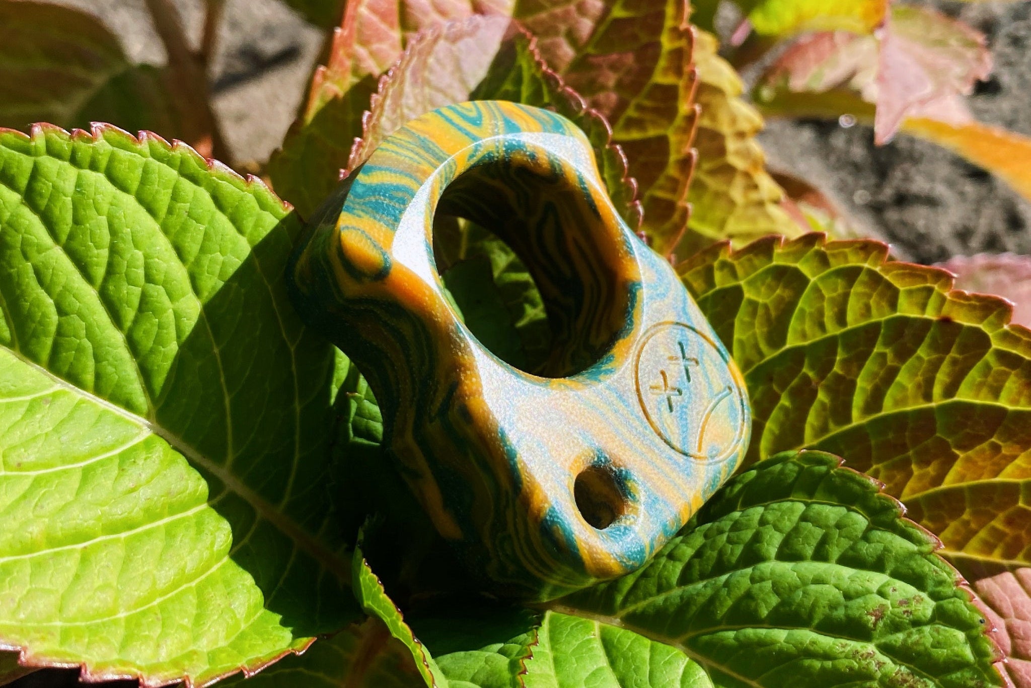 Pocket Art SFK 01 Green Yellow Micarta | EDC Single Finger Keychain