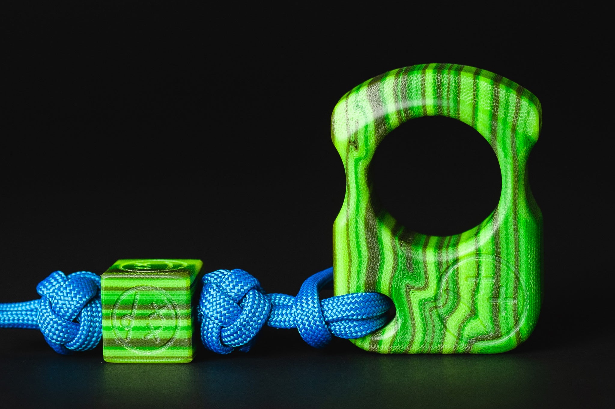 Pocket Art SFK 01 Tropics Micarta | EDC Single Finger Keychain