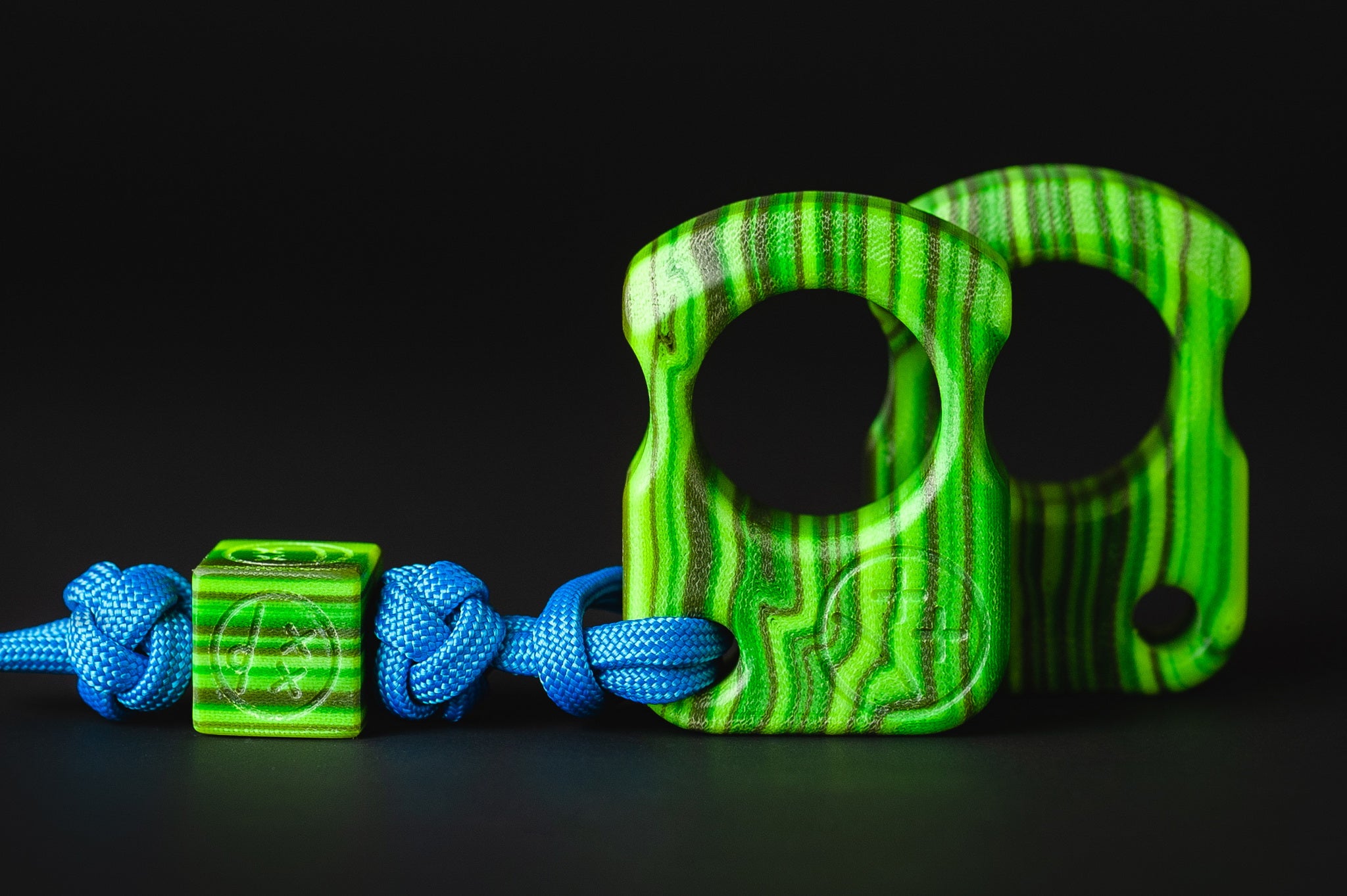 Pocket Art SFK 01 Tropics Micarta | EDC Single Finger Keychain