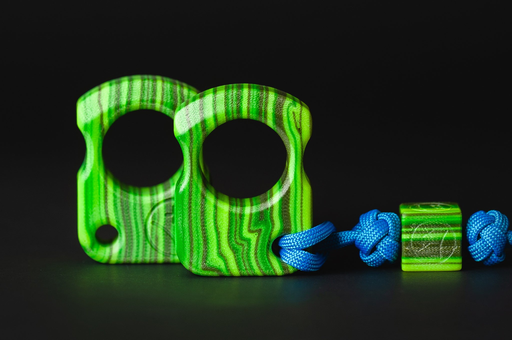 Pocket Art SFK 01 Tropics Micarta | EDC Single Finger Keychain