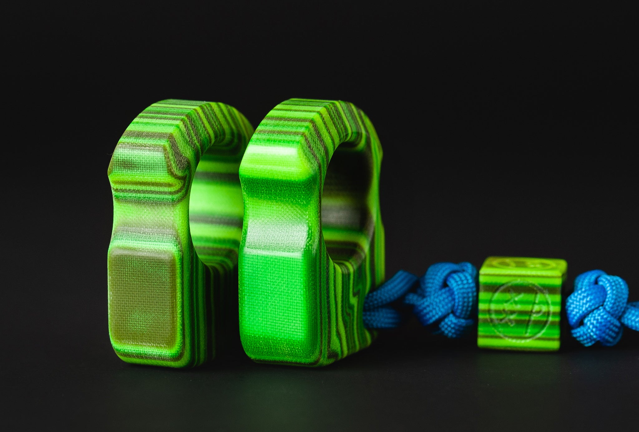 Pocket Art SFK 01 Tropics Micarta | EDC Single Finger Keychain