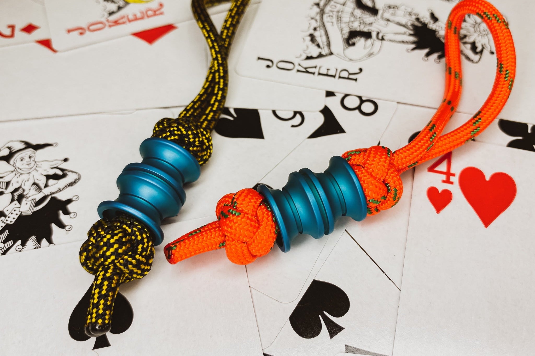 Teal Grooved Barrel EDC bead showing the 6mm hole for 550 paracord.