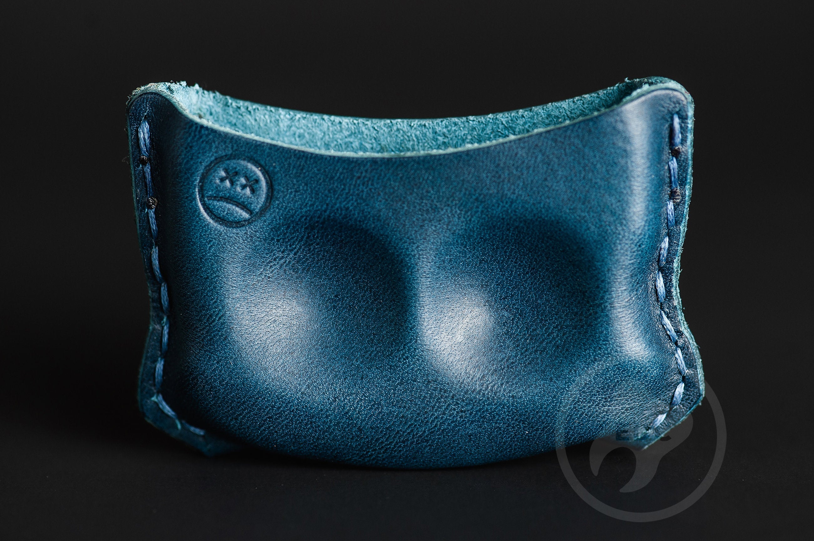 Close-up of premium blue leather stitching on dual-slot EDC slip D01, Pocket fit of Series D01 royal blue leather organizer-3