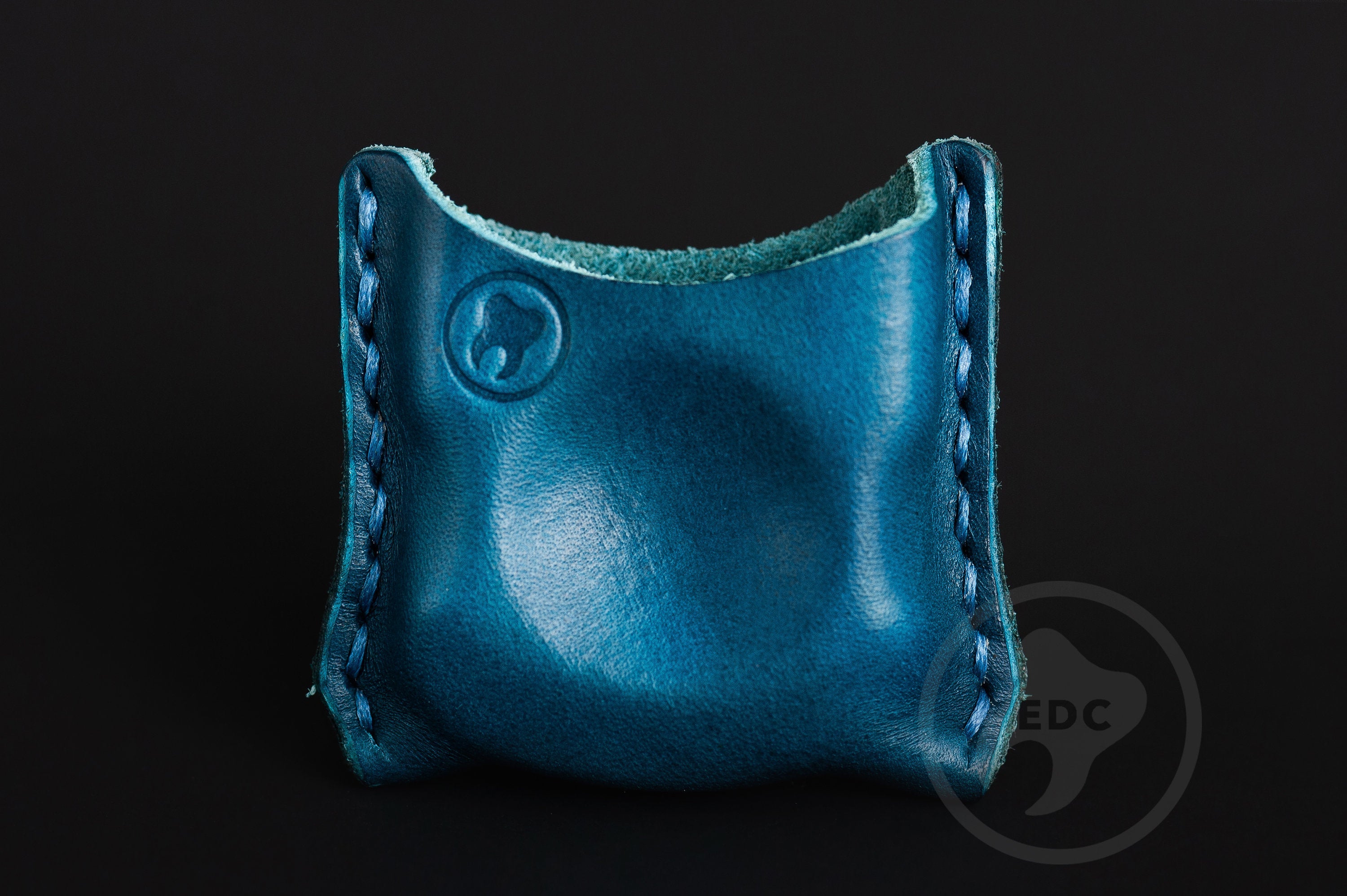Close-up of premium blue leather stitching on EDC slip S01, Pocket fit of Series S01 royal blue leather organizer-2