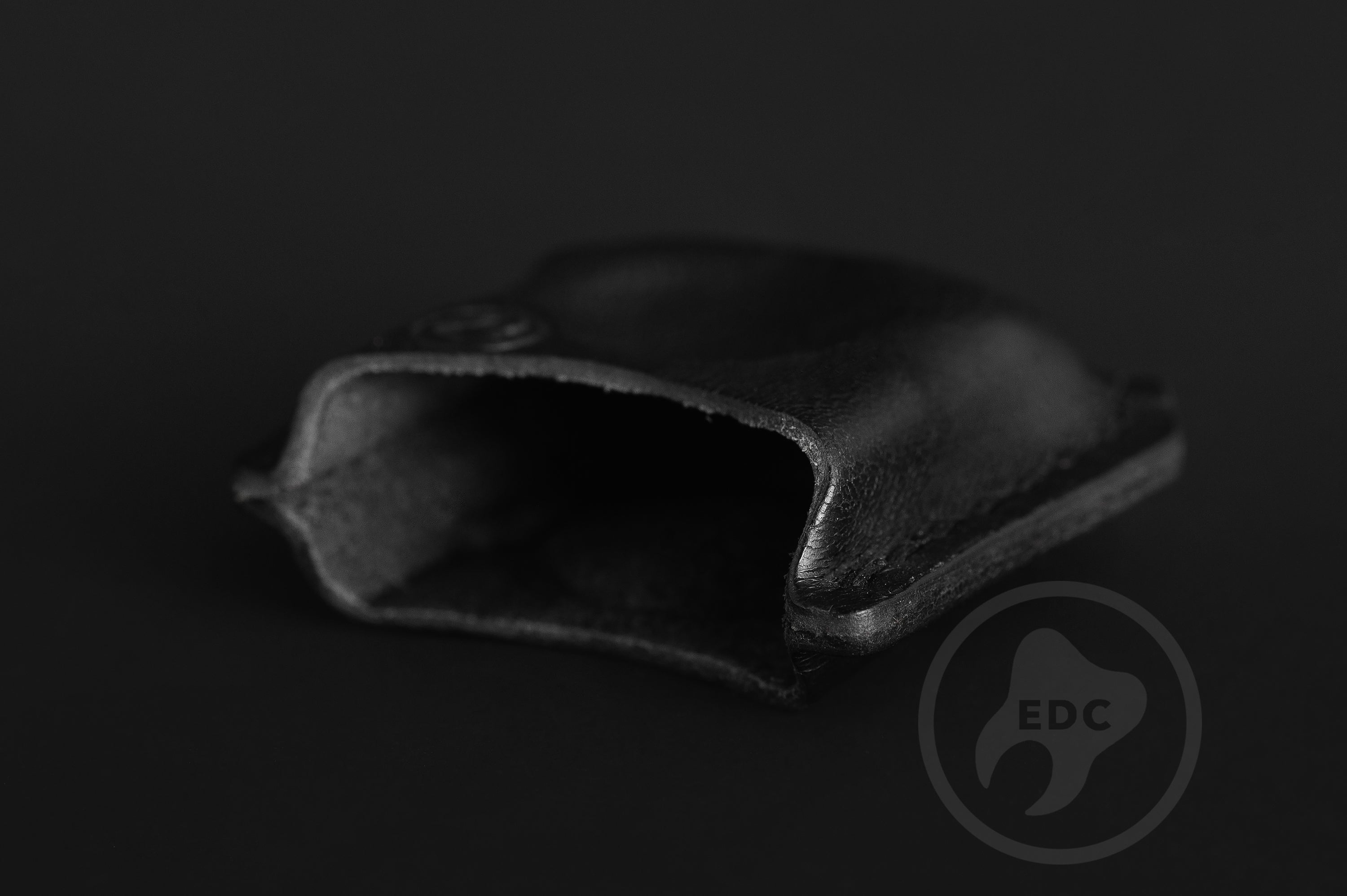 Close-up of premium black leather stitching on EDC slip S02, Tactical black leather pocket organizer Series S02 back view-5