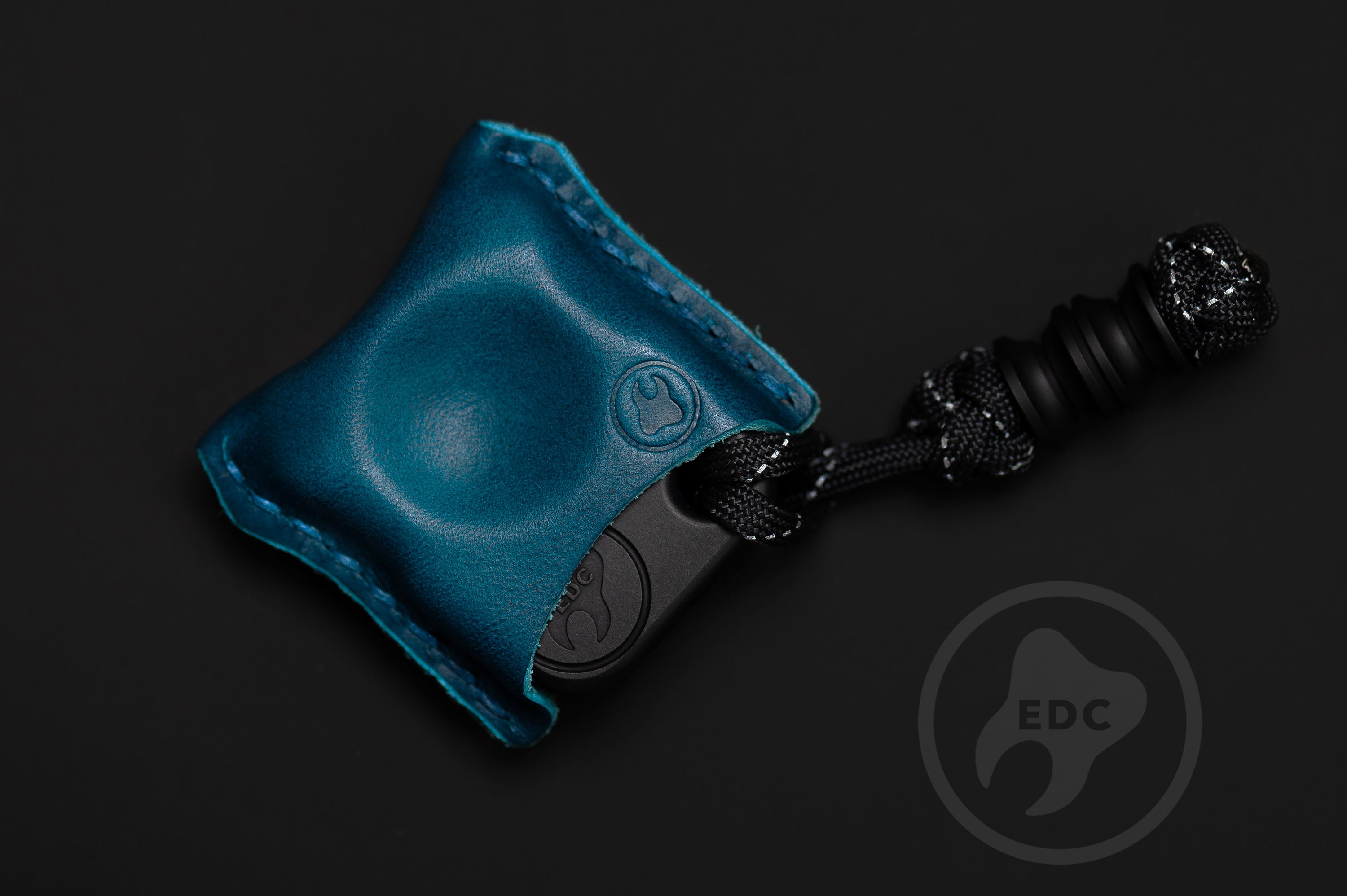Close-up of premium blue leather stitching on EDC slip S02, Pocket fit of Series S02 royal blue leather organizer