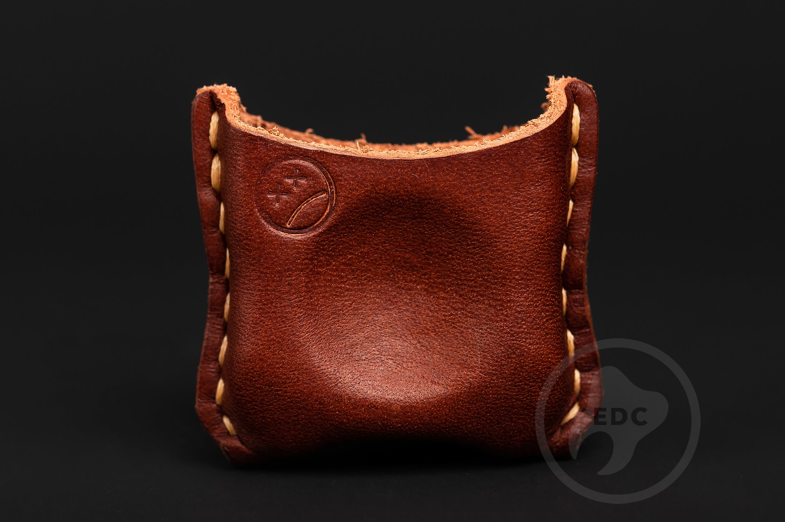 Close-up of premium brown leather stitching on EDC slip S02, Pocket fit of Series S02 heritage brown leather organizer-2
